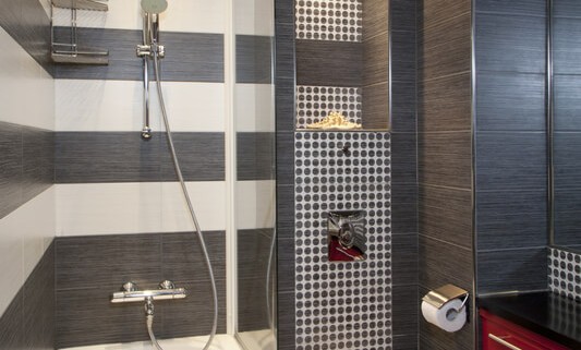 19-Beautiful-Modern-Bathroom-Designs-Ideas-8